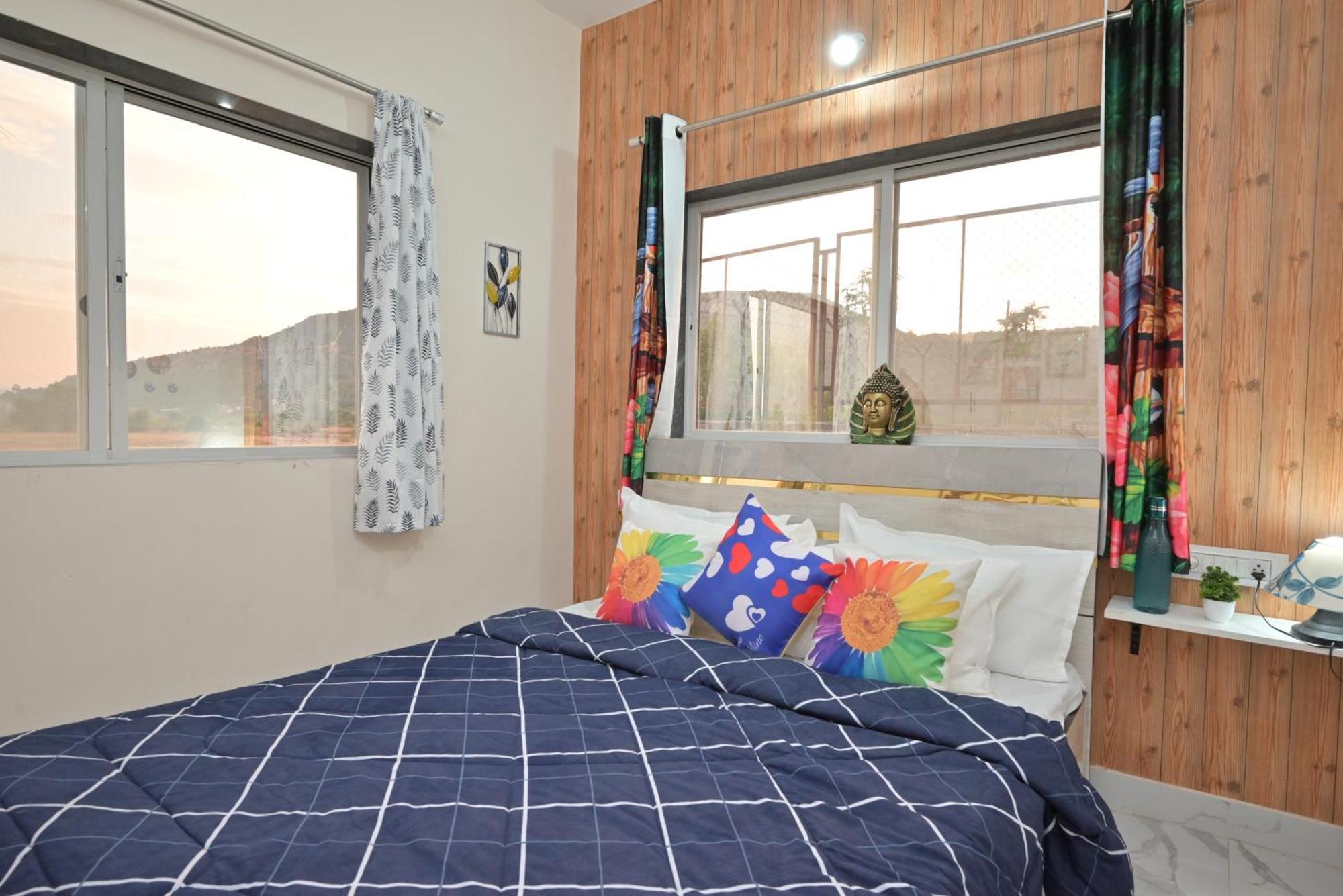 Ll Empyrean Stay Ll Mirage Chalet Ll 4Bhk Ll Ac Ll Largest Pvt Pool Ll Lonavala Eksteriør bilde